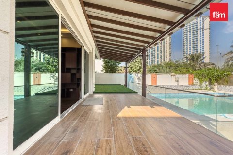 Снять в аренду виллу в Дубае: 4 спальни, 501.5м², № 100236 - фото 24