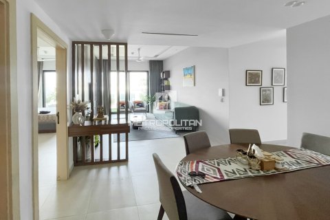 Купить квартиру в Джумейра Вилладж Серкл, Дубай: 3 спальни, 155м², № 73529 - фото 2