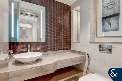 Apartamento en DAMAC Towers by Paramount, Business Bay, Dubai, 1 dormitorio, 98 m², № 78861 - foto 14