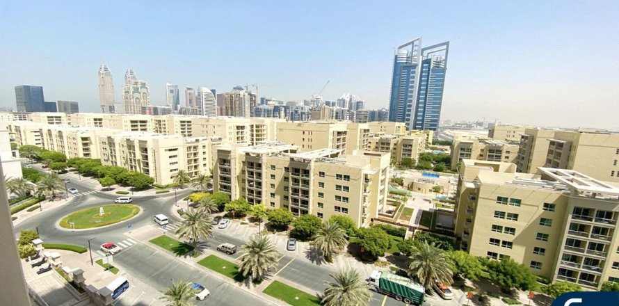 Apartamento en Mosela, The Views, Dubai, 1 dormitorio, 70 m², № 78858