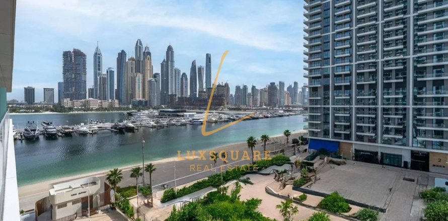 شقة في EMAAR Beachfront, Dubai Harbour, دبي 1غرف نوم, 79 م² رقم 114187