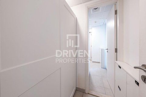 Apartment in Umm Suqeim 3, Umm Suqeim, Dubai 2 bedrooms, 155.24 sq.m. № 129937 - photo 10