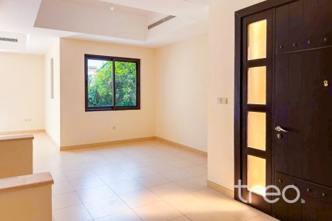 Таунхаус в Mira 2, Рим, Дубай, 4 спальни, 237.74м², № 134542