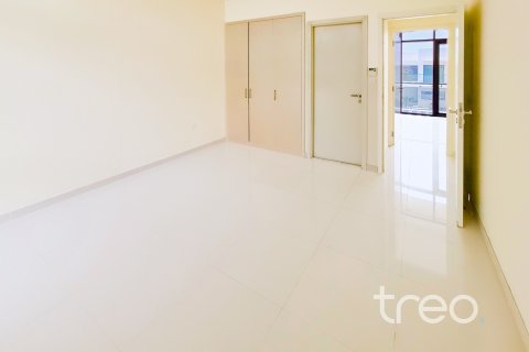 Townhouse in DAMAC Hills (Akoya by DAMAC), Dubai 3 bedrooms, 29.17 sq.m. № 134543 - photo 5