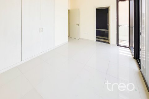 Townhouse in DAMAC Hills (Akoya by DAMAC), Dubai 3 bedrooms, 29.17 sq.m. № 134543 - photo 11