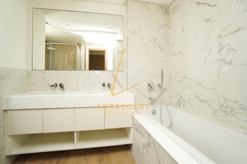 Villa in Murooj Al Furjan, Al Furjan, Dubai 4 bedrooms, 570 sq.m. № 89797 - photo 23