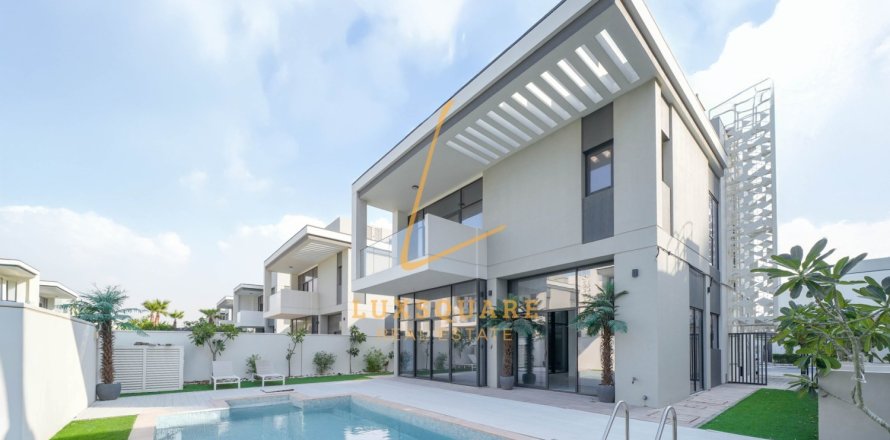 Villa in Murooj Al Furjan, Al Furjan, Dubai 4 bedrooms, 570 sq.m. № 89797