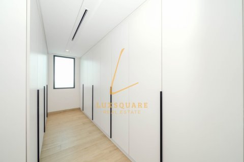 Снять в аренду виллу в Murooj Al Furjan, Al Furjan, Дубай: 5 спален, 624м², № 89800 - фото 29