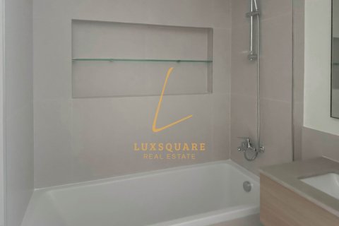 Снять в аренду виллу в Dubai South (Dubai World Central), Дубай: 3 спальни, 144м², № 89799 - фото 18