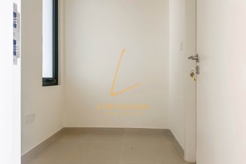 Снять в аренду виллу в Dubai South (Dubai World Central), Дубай: 3 спальни, 144м², № 89799 - фото 10