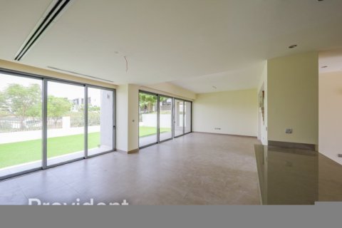 Villa à Dubai Hills Estate, Dubai, 5 chambres, 494.9 m², № 2711 - photo 3