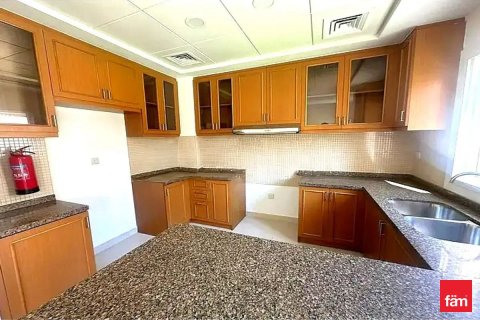 Townhouse in Dubai 3 bedrooms, 190.3 sq.m. № 60499 - photo 5