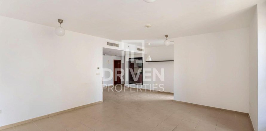 Квартира в Murjan, Джумейра Бич Резиденс, Дубай, 2 спальни, 122.35м², № 129620