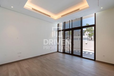 Villa in District One, Mohammed Bin Rashid City, Dubai 5 bedrooms, 634.81 sq.m. № 129621 - photo 17