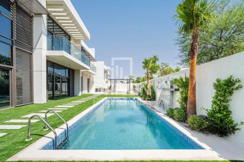 Villa in District One, Mohammed Bin Rashid City, Dubai 5 bedrooms, 634.81 sq.m. № 129621 - photo 22