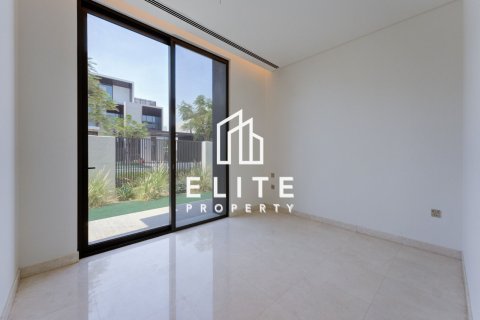 Villa in Dubai Hills Estate, Dubai 5 bedrooms, 875 sq.m. № 134907 - photo 21