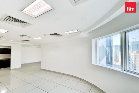 Oficina en Al Barsha, Dubai, 64 m², № 83475 - foto 5