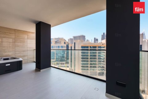 Apartment in Business Bay, Dubai 2 bedrooms, 111.2 sq.m. № 83461 - photo 18