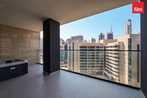 Apartment in Business Bay, Dubai 2 bedrooms, 111.2 sq.m. № 83461 - photo 17