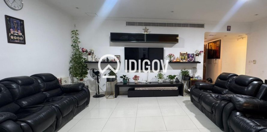 Apartment in Jumeirah Lake Towers, Dubai 2 bedrooms, 160.91 sq.m. № 120818