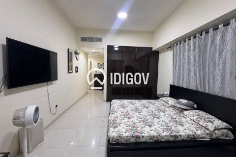 Apartment in Jumeirah Lake Towers, Dubai 2 bedrooms, 160.91 sq.m. № 120818 - photo 4