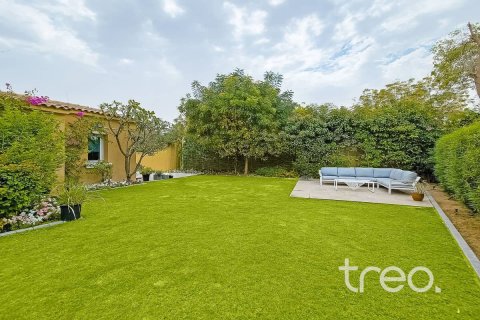 Villa à Arabian Ranches, Dubai, 4 chambres, 272.76 m², № 134418 - photo 3