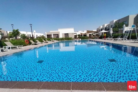 Купить таунхаус в Дубае: 3 спальни, 130.4м², № 55800 - фото 10