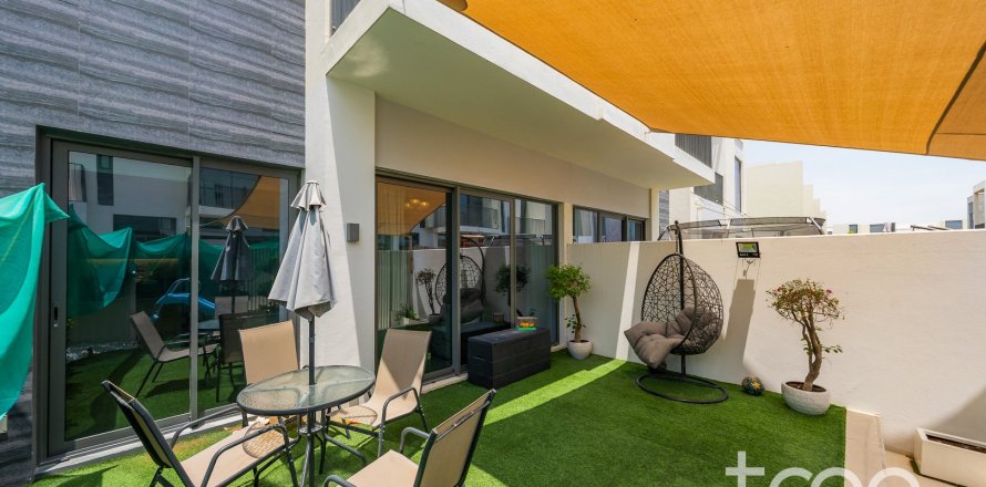 Таунхаус в Joy, Arabian Ranches 3, Дубай, 3 спальни, 179.67м², № 120017