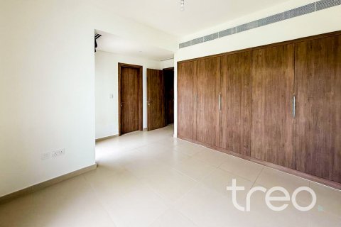 Снять в аренду таунхаус в Elan, Tilal Al Ghaf, Дубай: 3 спальни, 140.47м², № 120018 - фото 14