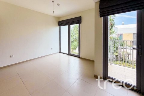 Снять в аренду таунхаус в Elan, Tilal Al Ghaf, Дубай: 3 спальни, 140.47м², № 120018 - фото 6