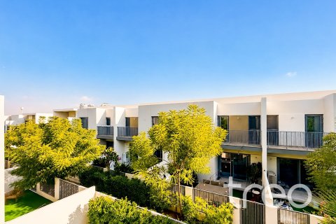Таунхаус в Elan, Tilal Al Ghaf, Дубай, 3 спальни, 140.47м², № 120018