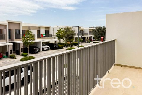 Снять в аренду таунхаус в Elan, Tilal Al Ghaf, Дубай: 3 спальни, 140.47м², № 120018 - фото 4