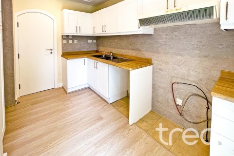 Снять в аренду виллу в Арабиан Ранчес, Дубай: 2 спальни, 172.52м², № 120015 - фото 3