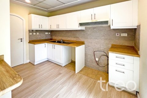 Снять в аренду виллу в Арабиан Ранчес, Дубай: 2 спальни, 172.52м², № 120015 - фото 4