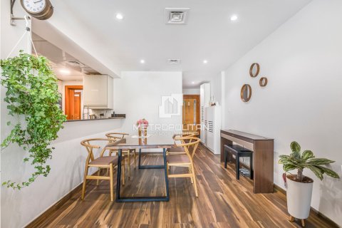 Купить квартиру в Greens, Дубай: 2 спальни, 120м², № 72901 - фото 3