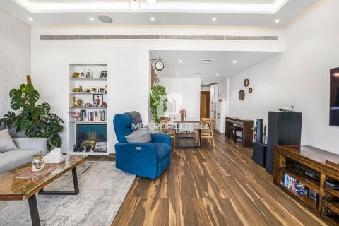 Купить квартиру в Greens, Дубай: 2 спальни, 120м², № 72901 - фото 5