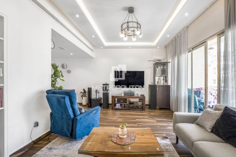 Купить квартиру в Greens, Дубай: 2 спальни, 120м², № 72901 - фото 1