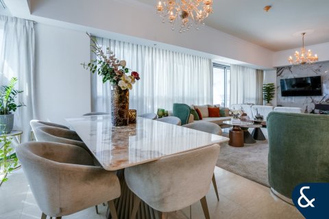 Apartment in The Jewels, Dubai Marina, Dubai 3 bedrooms, 314 sq.m. № 74888 - photo 10