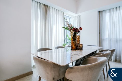 Apartment in The Jewels, Dubai Marina, Dubai 3 bedrooms, 314 sq.m. № 74888 - photo 8