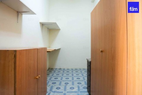 Villa in Dubai 2 bedrooms, 685.8 sq.m. № 109333 - photo 3
