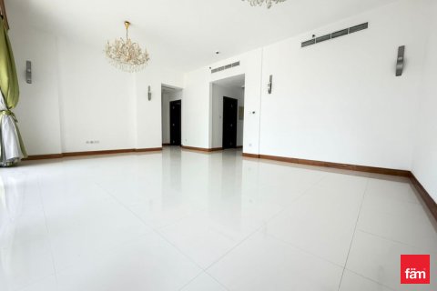 Квартира в Дубае, 2 спальни, 144м², № 109330