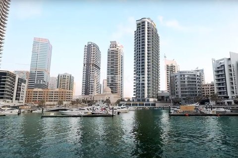 Duplex à Dubai Marina, Dubai, 5 chambres, 862 m², № 137710