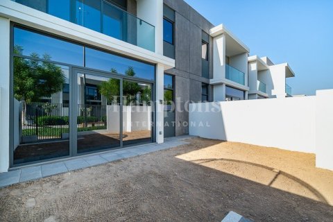 Villa in Ruba, Arabian Ranches 3, Dubai 3 bedrooms, 145.85771000 sq.m. № 137709 - photo 9