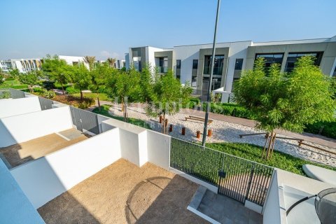 Villa in Ruba, Arabian Ranches 3, Dubai 3 bedrooms, 145.85771000 sq.m. № 137709 - photo 2