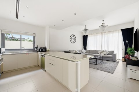 Villa à Dubai Hills Estate, Dubai, 3 chambres, 450.58 m², № 136534 - photo 4