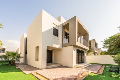 Villa à Dubai Hills Estate, Dubai, 3 chambres, 450.58 m², № 136534