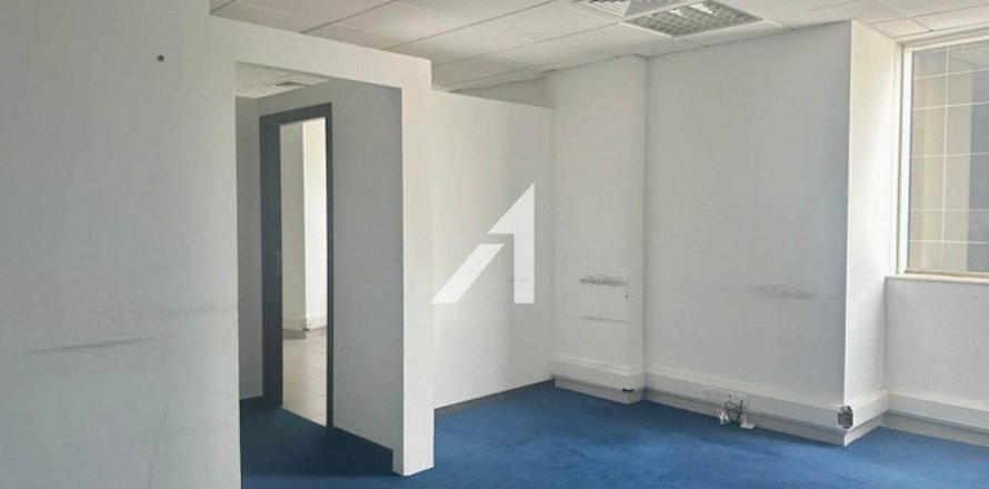 Bureau à Dubai, 80 m², № 69074