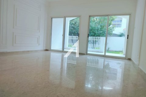 فيلا في Al Safa 2, الصفا, دبي 4 غرف نوم, 250.8 م² رقم 69075 - صورة 12