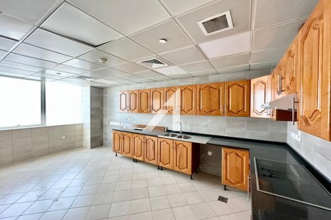 Apartamento en Dubai, 1 dormitorio, 163 m², № 69078 - foto 10