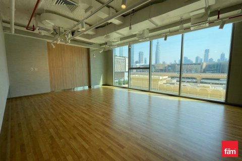 Apartment in Downtown Dubai (Downtown Burj Dubai), Dubai 2 bedrooms, 108.4 sq.m. № 72175 - photo 12